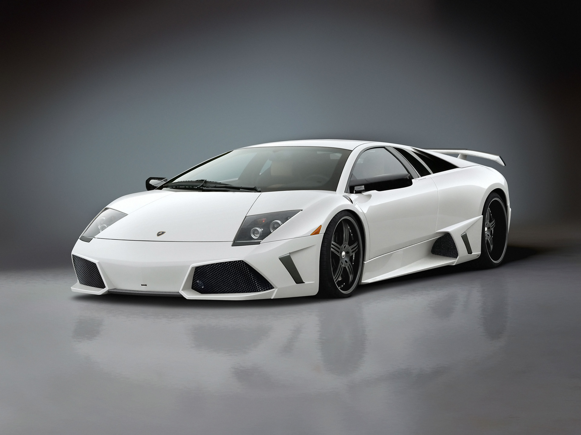 White-Lamborghini-Murcielago-Wide-HD-Wallpaper.jpg